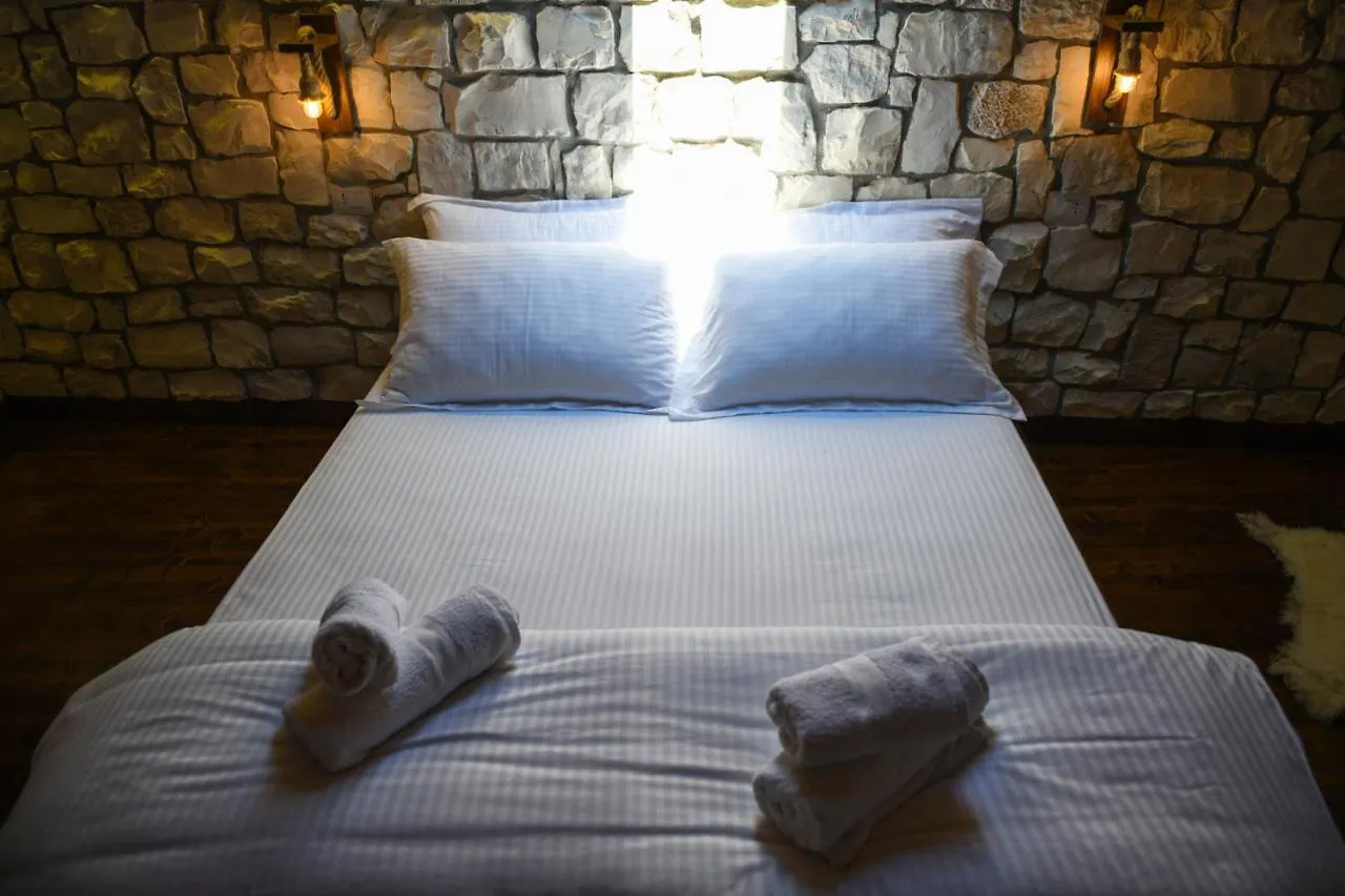 ****  Anhel Hotel Berat Albania
